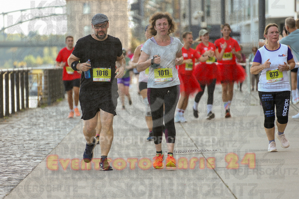 250920_1454_EX1_8180 | Sportfotografie im Rhein-Sieg Kreis, Köln, Bonn, NRW, Rheinland Pfalz, Hessen, etc. Unser Tätigkeitsfeld umfasst den Laufsport vom Volkslauf über den Marathon, Duathlon, Triathon bis zum Ultralauf wie Kölnpfad Ultra oder Schindertrail.