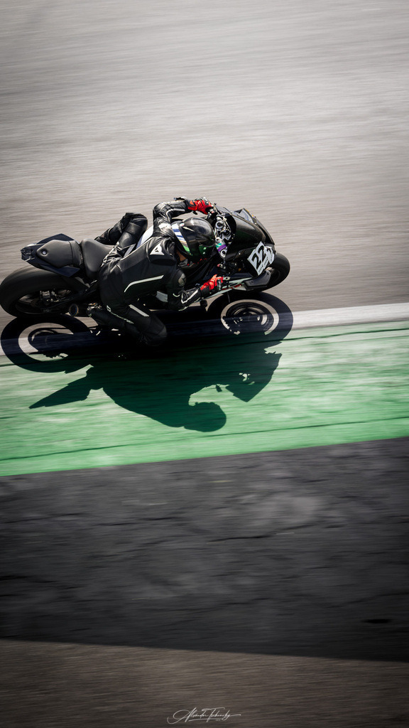 Ducati Trackday Hockenheimring 2026 | Entdecken Sie die faszinierende Welt von Alexander Tschuncky Arts: Kreative Fotografie, atemberaubende Automobilkunst und hochwertiger Bilderdruck. Lassen Sie sich inspirieren! - Realisiert mit Pictrs.com