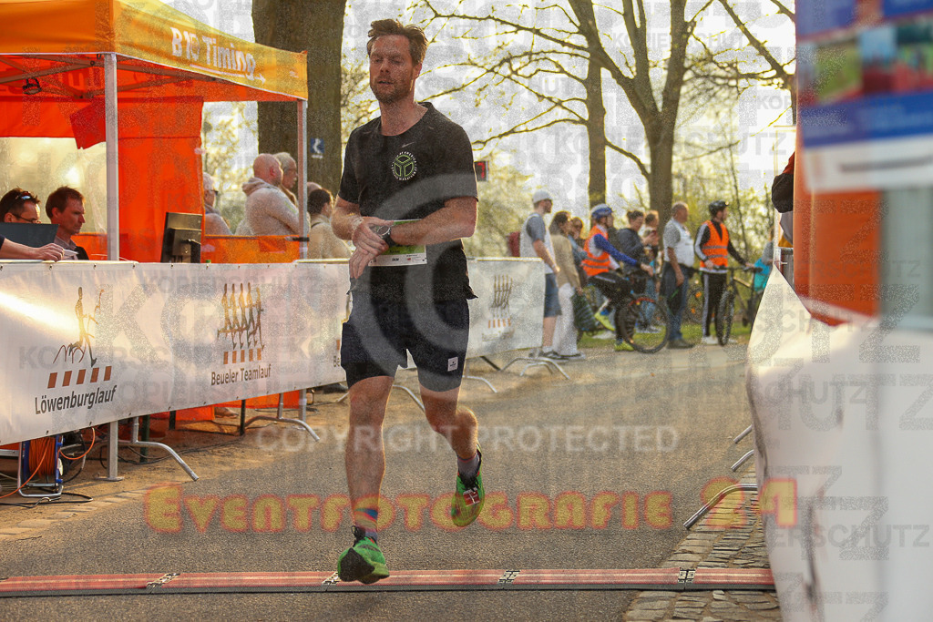 250328_1755_EX1_6011 | Sportfotografie im Rhein-Sieg Kreis, Köln, Bonn, NRW, Rheinland Pfalz, Hessen, etc. Unser Tätigkeitsfeld umfasst den Laufsport vom Volkslauf über den Marathon, Duathlon, Triathon bis zum Ultralauf wie Kölnpfad Ultra oder Schindertrail.