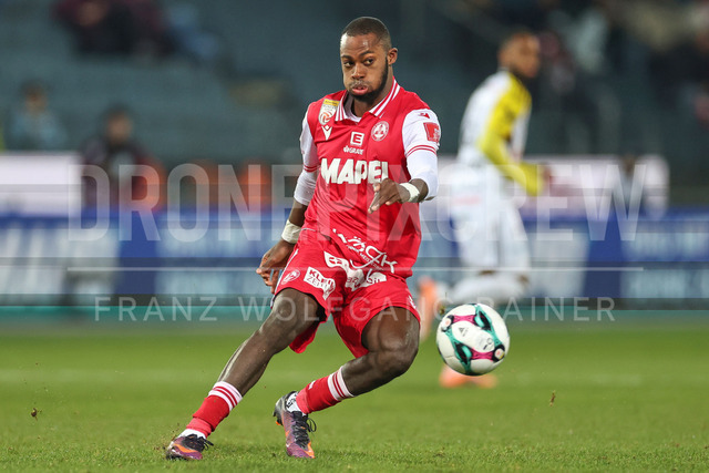 Austrian Bundesliga: Grazer AK 1902 vs LASK | GRAZ, AUSTRIA, 13.DEC.25 - SOCCER - ADMIRAL Bundesliga, Grazer AK 1902 vs LASK. The image shows Sadik Fofana (GAK).