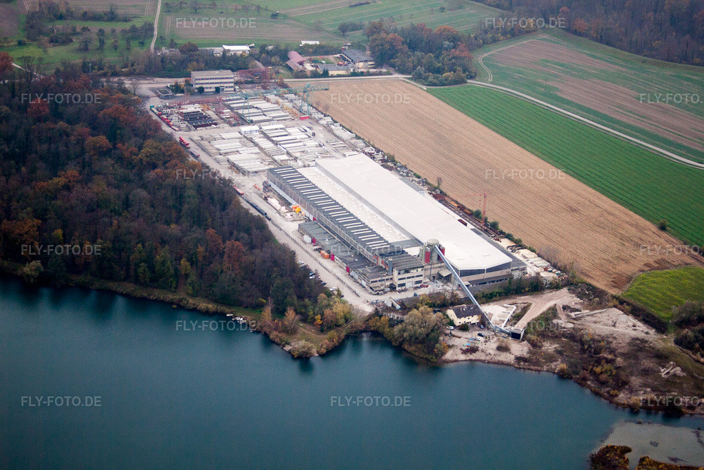 Luftbild: Betonfertigteilewerk Linkenheim GmbH & Co. KG in Linkenheim-Hochstetten im Bundesland Baden-Württemberg in Deutschland. Foto: IMG_60910.jpg vom 16.11.2013 durch Werner Riehm/FLY-FOTO.de