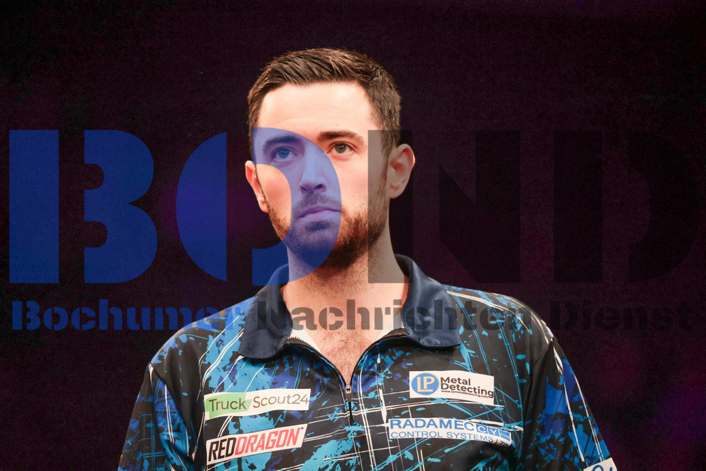  29.10.2023 - 
 | Sebastian Sendlak / Bochumer Nachrichtendienst (BOND) - PDC European Darts Championship: Viertelfinale {Persons shown} - Realisiert mit Pictrs.com