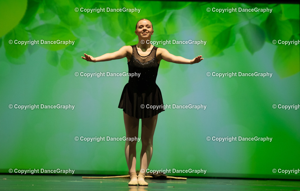 GPHY5773 | DanceGraphy - Realisiert mit Pictrs.com