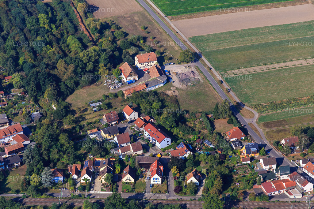 Luftbild: Gehrleins Alte Mühle Rheinzabern in Hatzenbühl im Bundesland Rheinland-Pfalz in Deutschland. Foto: IMG_094891.jpg vom 24.09.2016 durch Werner Riehm/FLY-FOTO.deWWW.GEHRLEIN-ALTEMUEHLE.DE