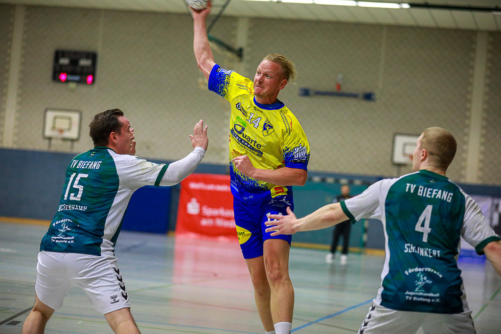 SVN_TvBiefang_161124_031 | Bildergalerie von Sport-Ereignissen aber auch von weiteren spannenden Dingen - nicht nur vom Niederrhein. In Anlehnung an den bekannten Spruch von Hanns Dieter Hüsch heißt das Motto: "Niederrhein ist überall".  - Realisiert mit Pictrs.com