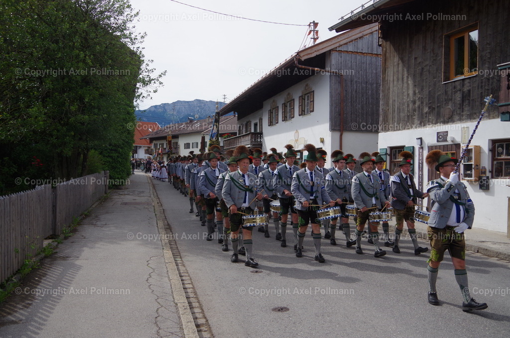 IMGP5063 | fotografiert von Axel PollmannLeonhardi Wallfahrt Benediktbeuern und Murnau, Fronleichnam, Fasching, Landschaft im Loisachtal und Benediktbeuern  - Realisiert mit Pictrs.com