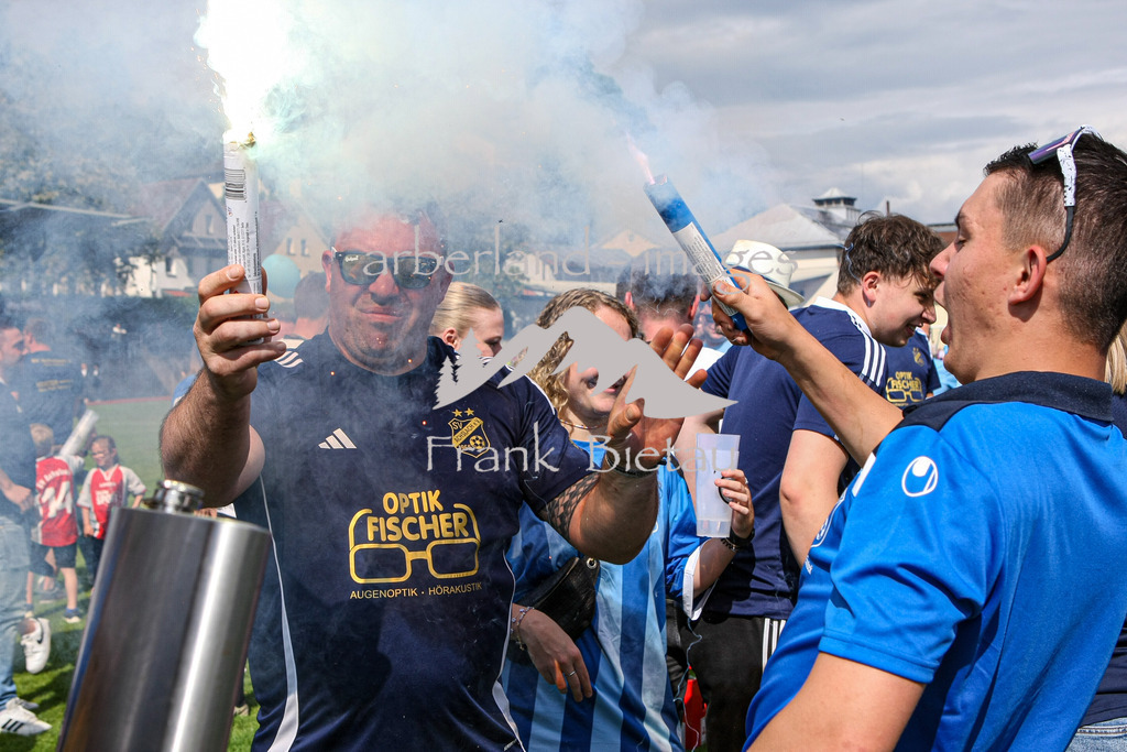 993T0238 | Medien- Sport- Entertainmentfotos