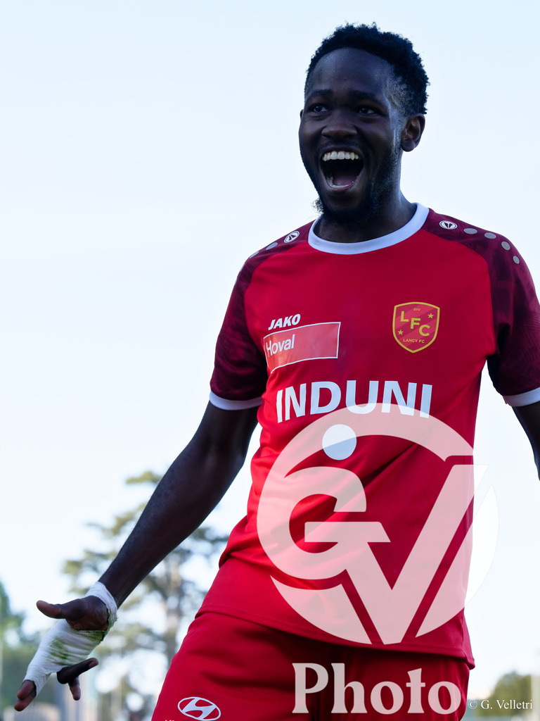 Lancy FC  v Servette FC M-21  - 1ere ligue Classic  | Geneva, Switzerland - April 25 : during the 1ere ligue Classic  match between Lancy FC  and Servette FC M-21  at Stade de Marignac on April 25 , 2026 in Geneva, Switzerland.