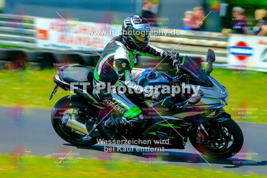 _NBG4625 | Hier findet Ihr Bilder von Touristenfahrten auf der Nürburgring Nordschleife oder von anderen Veranstaltungen die ich besucht habe. Viel Spass beim Durch Schauen 