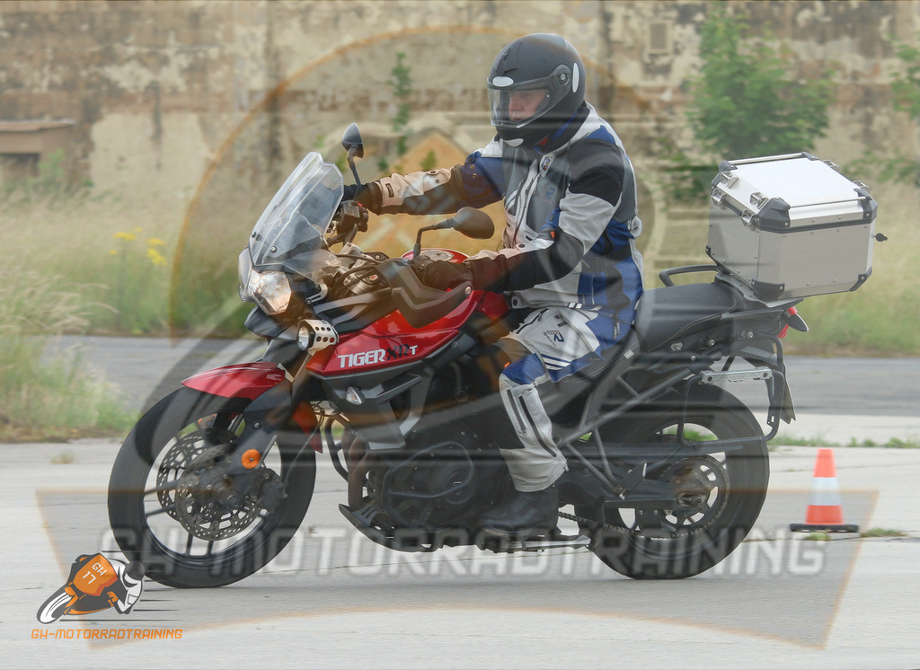 IMG_0501 | gh-motorradtraining-foto.de - Realisiert mit Pictrs.com