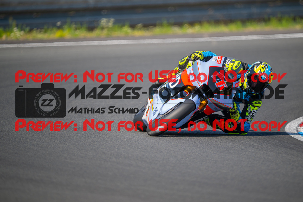 MaZZes-Fotomatrix-20260805-525495 | OPEN