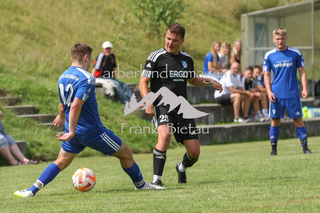 993T1945 | Medien- Sport- Entertainmentfotos