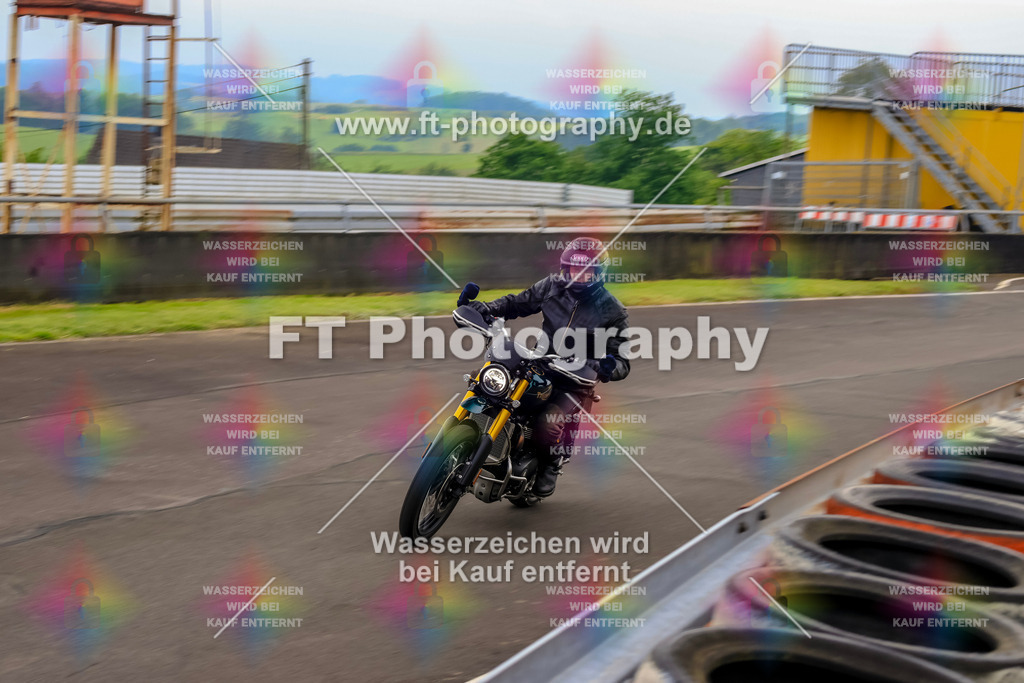 OBK-5630 | Hier findet Ihr Bilder von Touristenfahrten auf der Nürburgring Nordschleife oder von anderen Veranstaltungen die ich besucht habe. Viel Spass beim Durch Schauen 