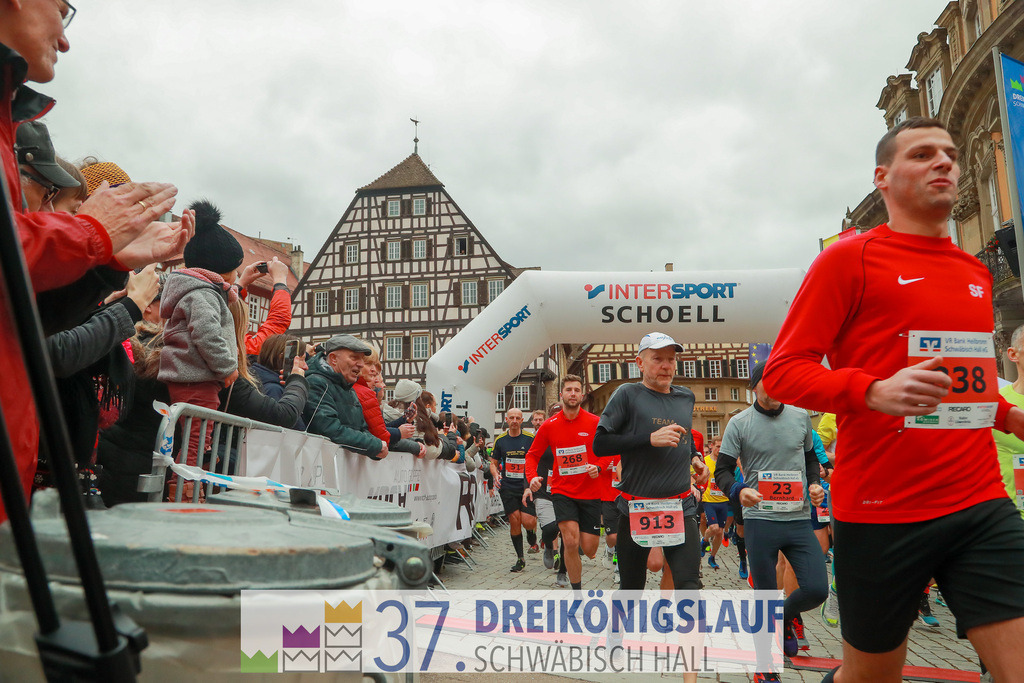 VR Bank Hauptlauf 10000m | 3 Koenigslauf 2023 - Realisiert mit Pictrs.com