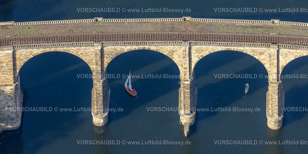 Herdecke221017081 | Luftbild, Ruhr Viadukt Herdecke, Segelboot, SUP Stand-Up-Paddling, Fluss Ruhr, Herdecke, Ruhrgebiet, Nordrhein-Westfalen, Deutschland