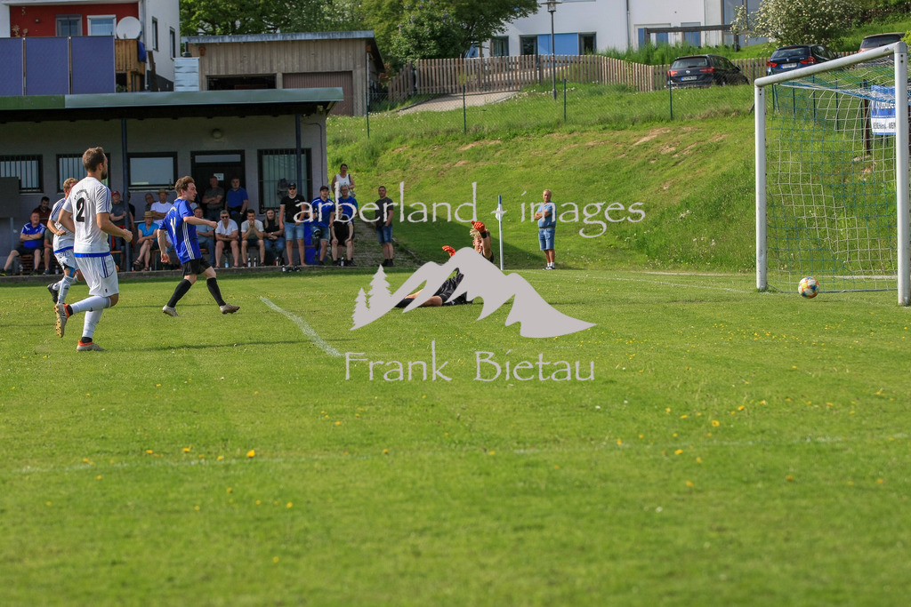 993T0744 | Medien- Sport- Entertainmentfotos