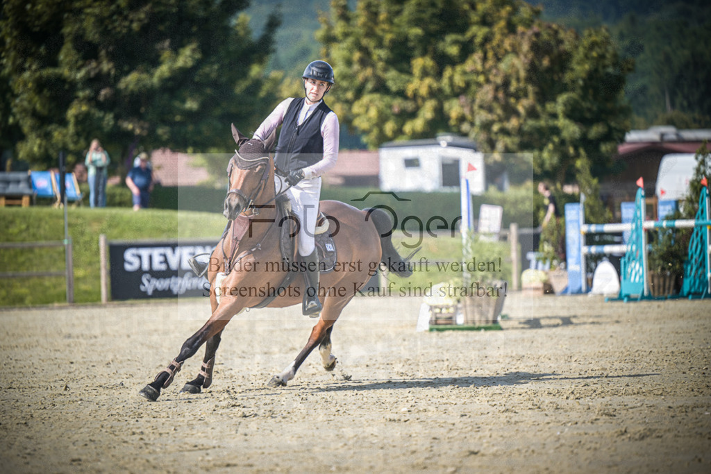 DOS_0366 | Entdecke hochwertige Reitturnierfotos von Foto Oger. Professionell, emotional und authentisch – jetzt Lieblingsmomente im Shop bestellen.Deutschlandweite Turnierfotografie. - Realisiert mit Pictrs.com