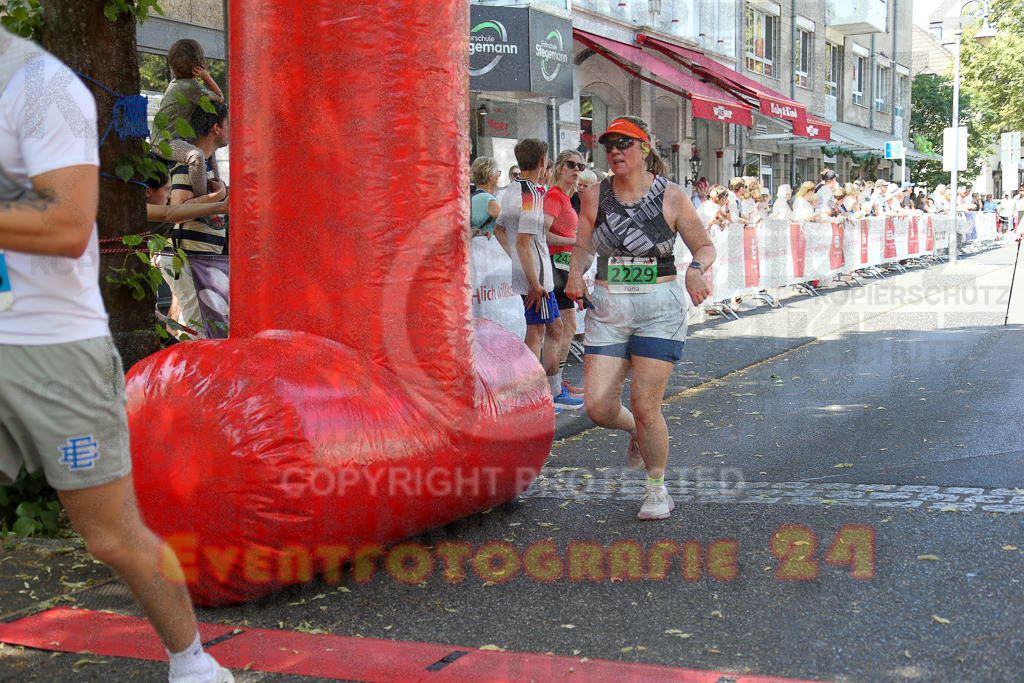 250621_1217_EX1_5525 | Sportfotografie im Rhein-Sieg Kreis, Köln, Bonn, NRW, Rheinland Pfalz, Hessen, etc. Unser Tätigkeitsfeld umfasst den Laufsport vom Volkslauf über den Marathon, Duathlon, Triathon bis zum Ultralauf wie Kölnpfad Ultra oder Schindertrail.