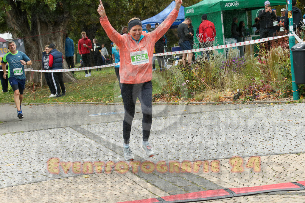 231015_1112_EX1_3358 | Sportfotografie im Rhein-Sieg Kreis, Köln, Bonn, NRW, Rheinland Pfalz, Hessen, etc. Unser Tätigkeitsfeld umfasst den Laufsport vom Volkslauf über den Marathon, Duathlon, Triathon bis zum Ultralauf wie Kölnpfad Ultra oder Schindertrail.