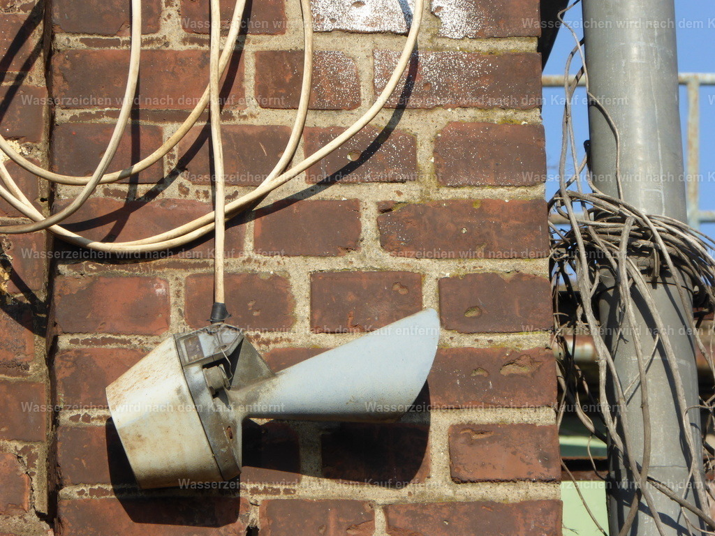 P1000830 | Entdecken Sie die faszinierende Welt von Norbert Michels: Surreale Kunstwerke, hochwertige Fotos, Leinwandbilder & Fotoprodukte wie Tassen mit bild7 - Realisiert mit Pictrs.com