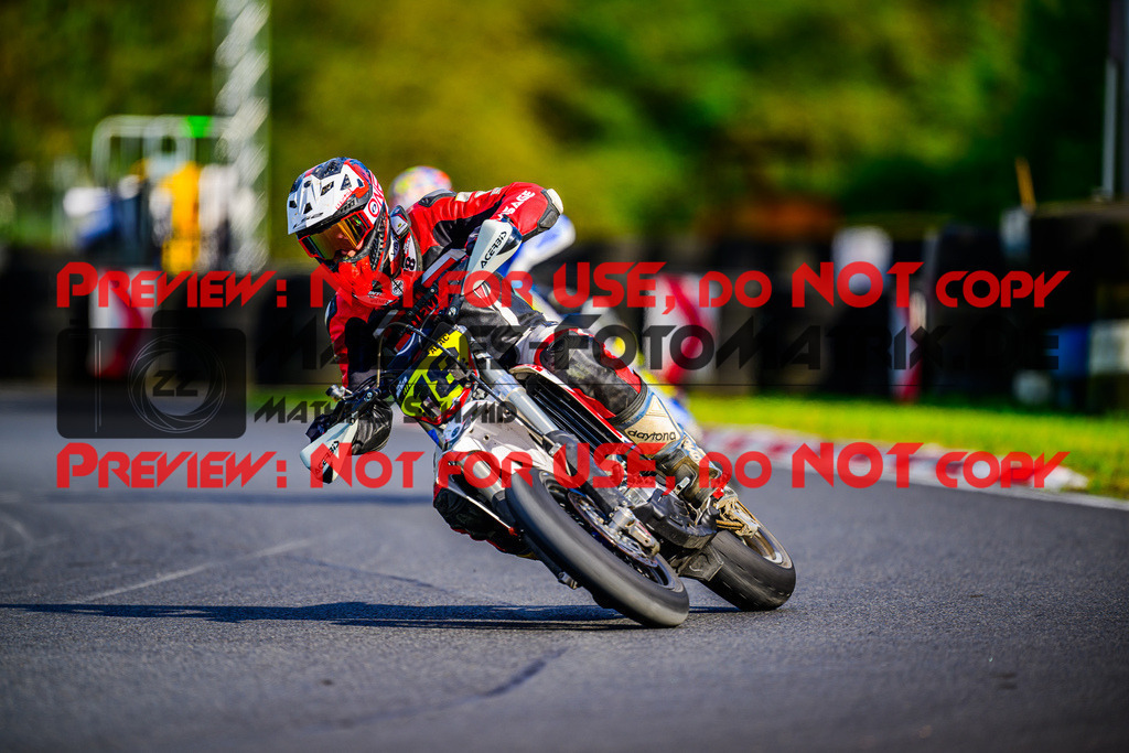 MaZZes_FotoMatrix_240510_6007705_7109 | S2