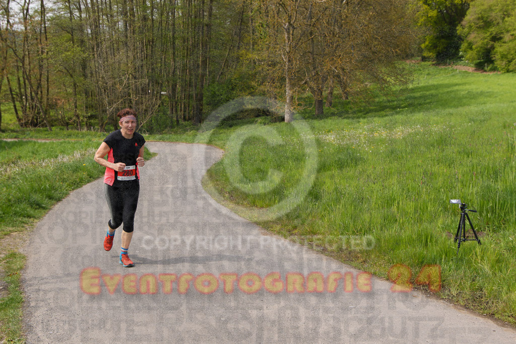 220501_1215_EV8_3035 | Sportfotografie im Rhein-Sieg Kreis, Köln, Bonn, NRW, Rheinland Pfalz, Hessen, etc. Unser Tätigkeitsfeld umfasst den Laufsport vom Volkslauf über den Marathon, Duathlon, Triathon bis zum Ultralauf wie Kölnpfad Ultra oder Schindertrail.