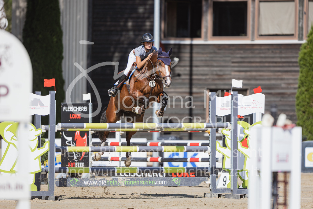 220824_Delbrueck_Stil-M1-232 | Deine schönsten Turniermomente als professionelle Fotos! Entdecke hochwertige Pferdesport-Fotografie im Online-Shop. Jetzt Fotos finden & bestellen!