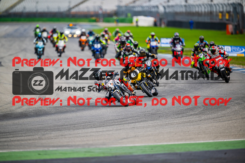 MaZZes_FotoMatrix_220925_1080 | TWIN CUP