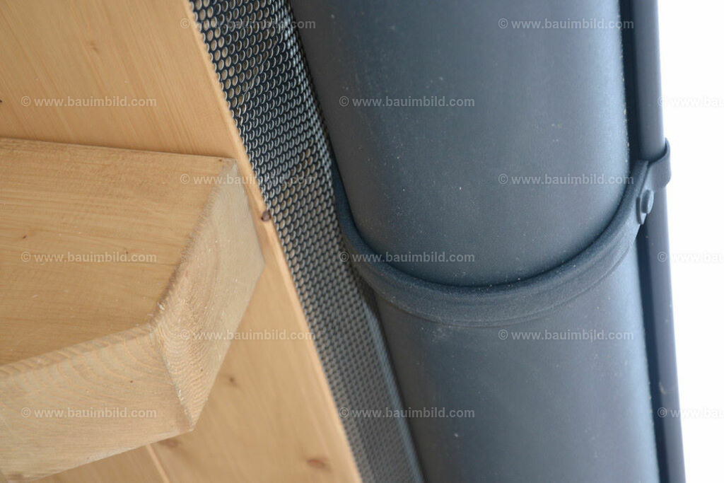 bib-lg11-spenglerarbeiten-0158 | Nach LV-Leistungsgruppen sortierte Detailfotos über den Bau eines Hauses. Alle Hausbau-Bilder direkt vom Urheber und Autor der Website Haus-Selber-Bauen.com