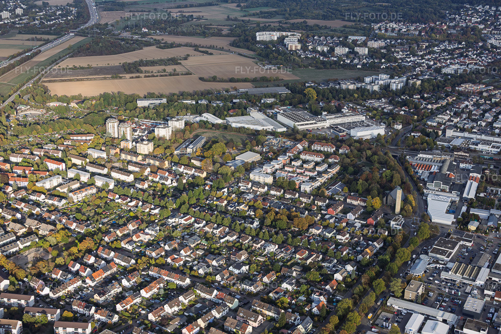 Luftbild: Ortsteil West von Südwesten in Ettlingen im Bundesland Baden-Württemberg in Deutschland. – Foto: IMG_160003.jpg vom 16.10.2026 durch Werner Riehm/FLY-FOTO.de – Auflösung des Originals: 6000 x 4000 px