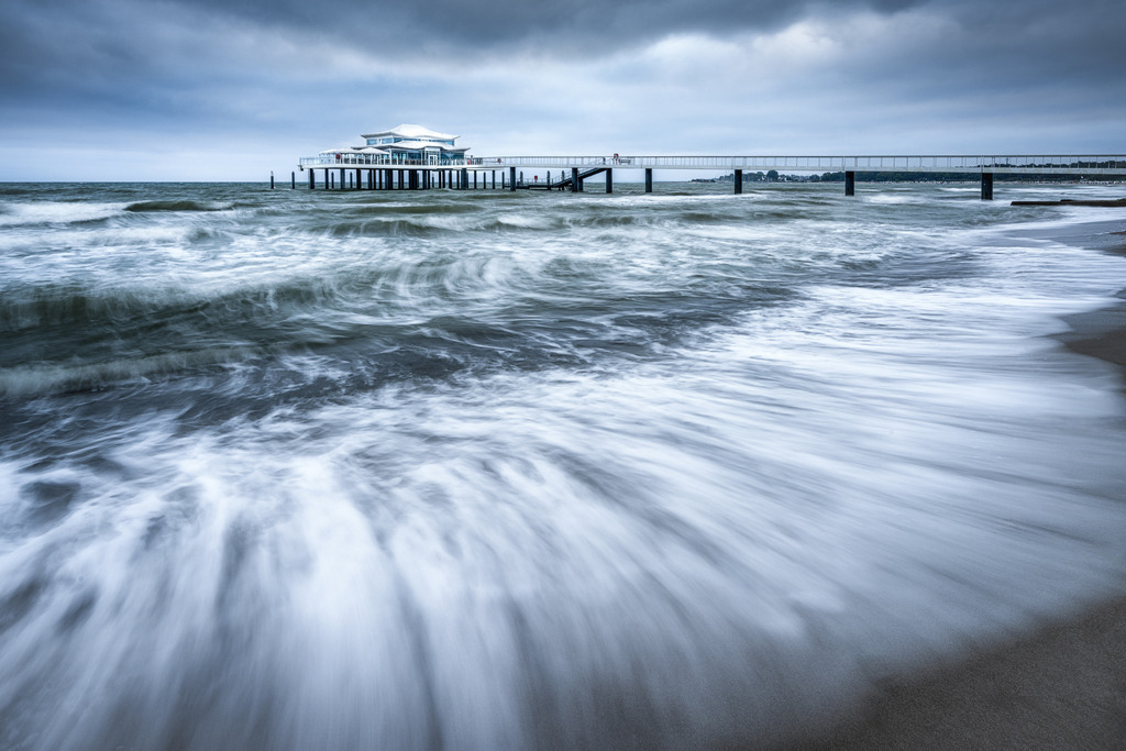 Teehaus_ Timmendorfer Strand | Wandbilder - Florian Läufer - Realisiert mit Pictrs.com