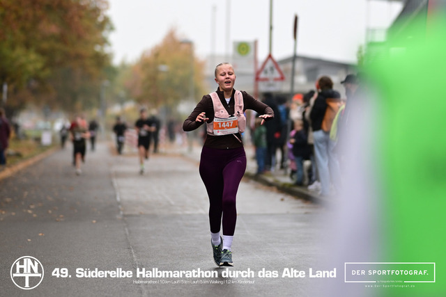 Süderelbe Halbmarathon 2025 I 09.11.2025 I Fotograf_DerSportfotograf.I 00658 | Der Sportfotograf. - Realisiert mit Pictrs.com