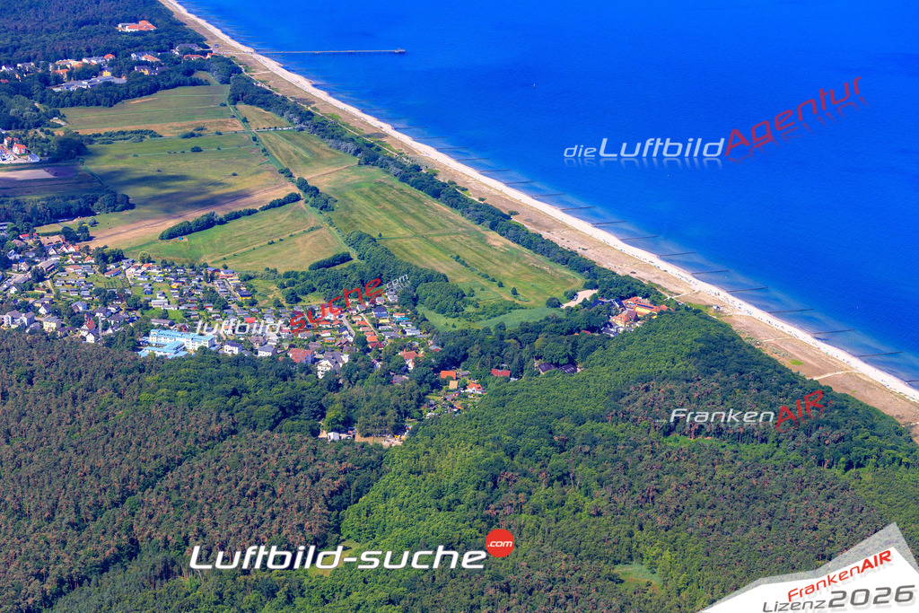 Das Luftbild der Stadt Graal Müritz wurde 2018 vom Flugzeug heraus erstellt (keine Drohne) Aufnahmehöhe ca.400 Meter- hohe Auflösung für beste Druck-Qualität