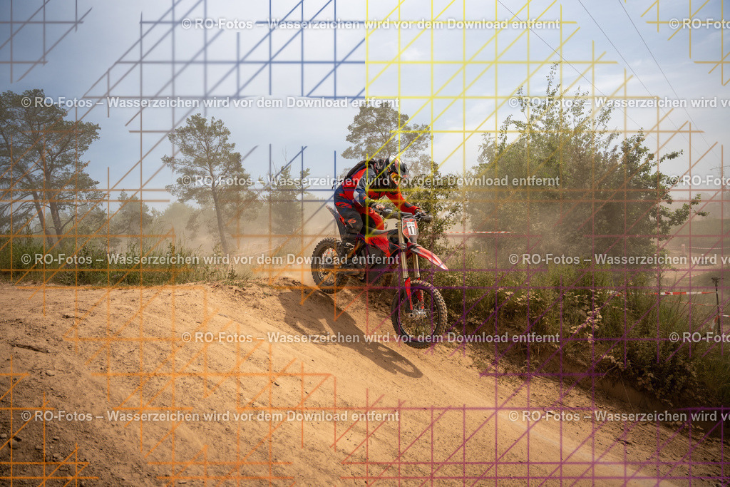 Niederwürzbach 3 Lauf-550 | Sportfotografie von RO-Fotos: Motorsport, Motocross, Enduro, Laufveranstaltungen und Triathlon. Professionelle Fotos von Sportlern und Events. - Realisiert mit Pictrs.com
