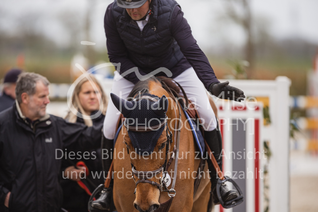 230427_HofSosath_2Ph-M2St-109 | Deine schönsten Turniermomente als professionelle Fotos! Entdecke hochwertige Pferdesport-Fotografie im Online-Shop. Jetzt Fotos finden & bestellen!