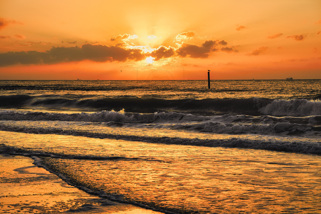 Sunset in Zeeland | Art by Birgit Fotografie - Realisiert mit Pictrs.com
