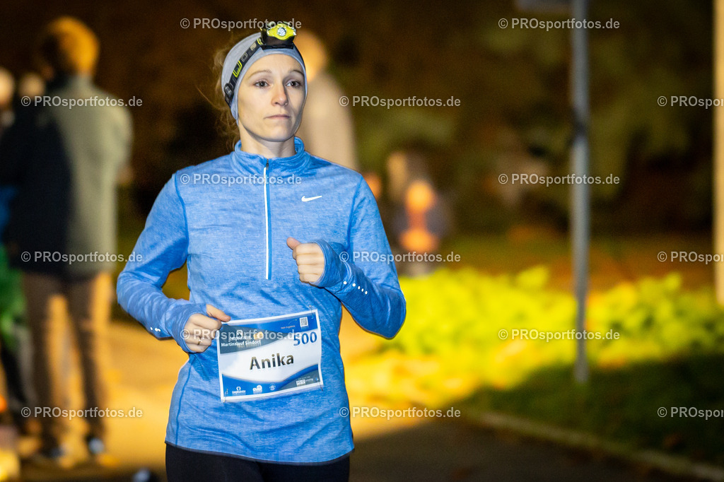 Martinslauf Sindorf 2023 in Kerpen-Sindorf, 09.11.2023 | Impressionen vom Martinslauf Sindorf 2023 am 09.11.2023 in Kerpen-Sindorf (Nordrhein-Westfalen).