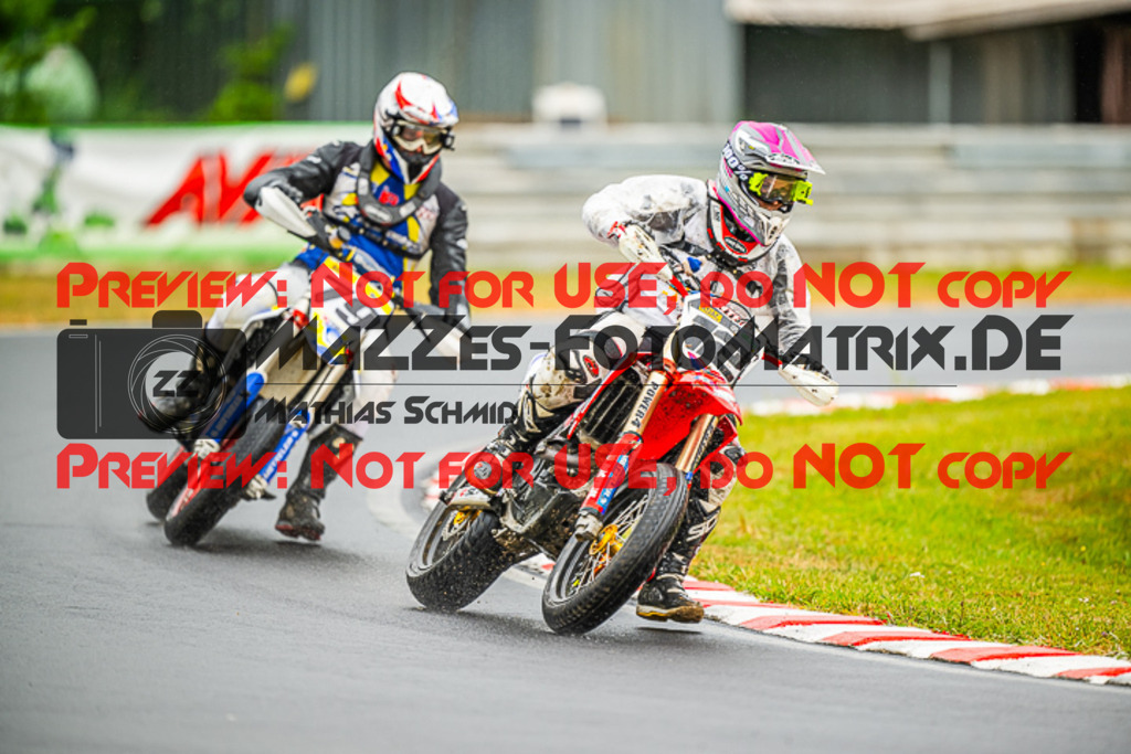 MaZZes_FotoMatrix_230701_5122 | S4