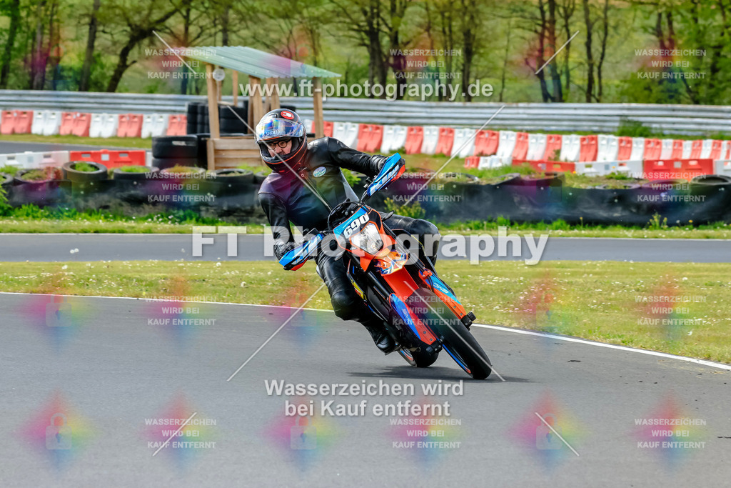 _OTO2562 | Hier findet Ihr Bilder von Touristenfahrten auf der Nürburgring Nordschleife oder von anderen Veranstaltungen die ich besucht habe. Viel Spass beim Durch Schauen 