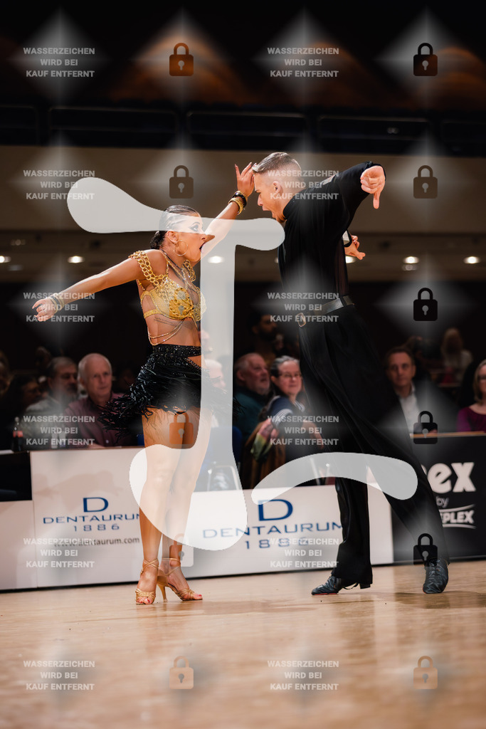 Goldstadtpokal 2025 - WDSF World Open Latin 11th (37) Vlad-Alexandru Visan _ Nicole Sokolow (Schwarz Weiß Club Pforzheim)-2025-01-25-5700 | Webshop for digital downloads and prints of dance sport, event & show photographer Julian Link - Realisiert mit Pictrs.com