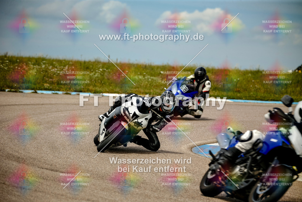 Chambley Juli-2669 | Hier findet Ihr Bilder von Touristenfahrten auf der Nürburgring Nordschleife oder von anderen Veranstaltungen die ich besucht habe. Viel Spass beim Durch Schauen 