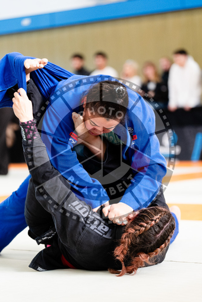20251122PBB10688 | Athletes compete during the Grappling Industries Berlin Jiu-Jitsu and Grappling Championship, on November 22, 2025 in Berlin, Germany. © photoblackbelt