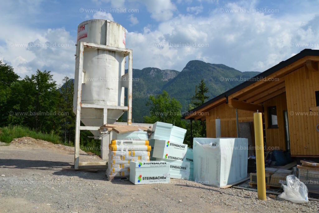 bib-lg18-putzarbeiten-0210 | Nach LV-Leistungsgruppen sortierte Detailfotos über den Bau eines Hauses. Alle Hausbau-Bilder direkt vom Urheber und Autor der Website Haus-Selber-Bauen.com