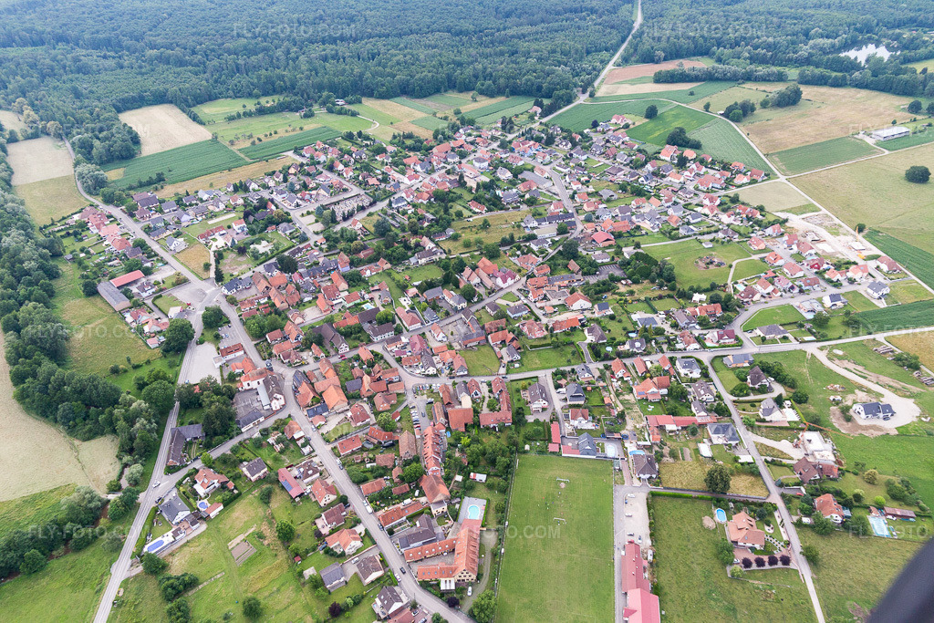 Aerial view: View of the town in Forstfeld in the state Bas-Rhin, France.Photo: IMG_107893.jpg taken on 06/14/2018 by Werner Riehm/FLY-FOTO.comResolution of the original: 5472 x 3648 px