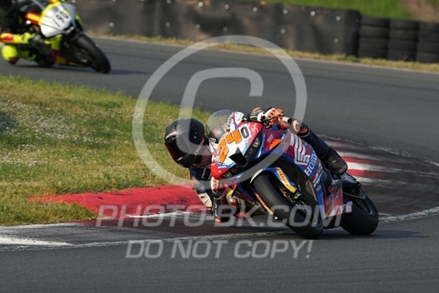 2024_05_19_PBK_42489 | Sportfotografie; SlowMotion; Video; Rennstrecke; Hafeneger; Speer; Racing; RSE; BMW; CBO; Trackday; Motorsportarena; Hockenheimring; Brno; Most; Barcelona; Valencia