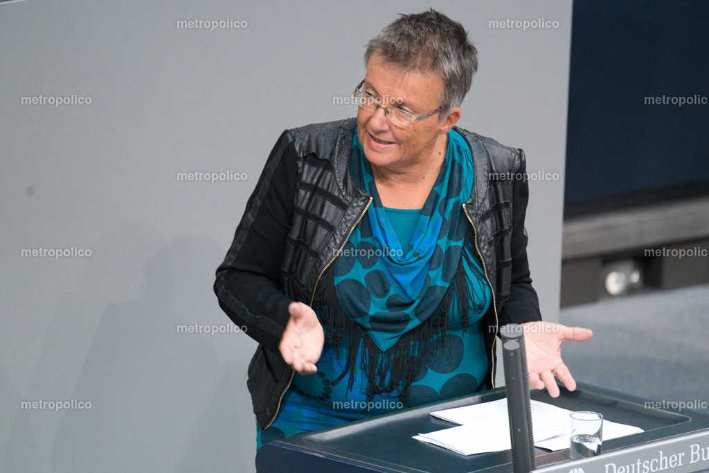 Kathrin Vogler (11) | Metropolico