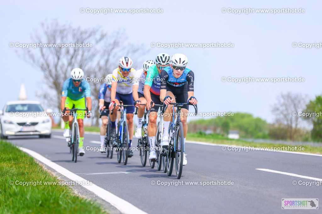 TRA_0038 | Neusiedlersee Radmarathon 2026@sportshot_your_pictrs #yourpictures#roadtowm2029 #nrm #neusiedlerseeradmarathon #neusiedlersee #neusiedlerseetourismus #burgenland #mörbisch #nrm26 #burgenlandtourismus #voglundco #poweredbyburgenlandtourismus #radsport #rad #marathon #ucigranfondo #visitburgenland #ucigranfondoworldseries