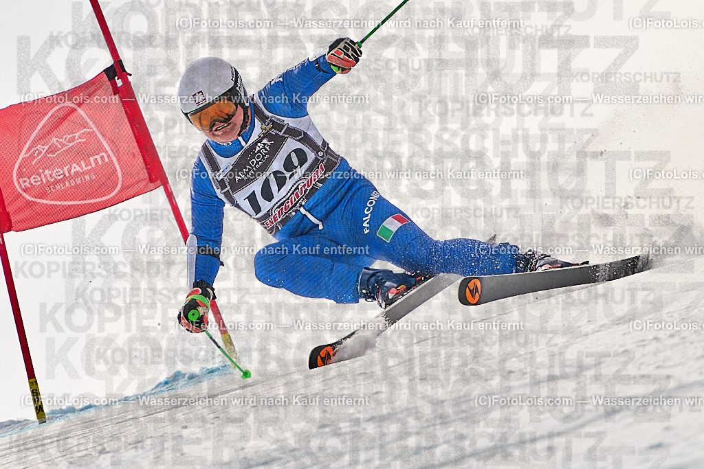 _ALP2222_MASTERS-WM_Reiteralm_A-GS_Stangl Bernhard | FISWORLD CHAMPIONSHIPSMASTERS ALPINE SKIING, 23. – 28. MÄRZ 2026 - REITERALM | STMK | AUT.   Veranstaltet vom Masters-Referat des Deutschen Skiverbandes (DSV). Durchführende Organisation: WSV Pichl-Reiteralm, unterstütutzt von den Bergbahnen REITERALM bei Schladming und SKI AUSTRIA.                            Disziplinen:  Super-G, GiantSlalom, Slalom.                                                 Kategorien:  A (Herrn 30-59 Jahre), B (Herrn ab 60 Jahre), C (Damen 30-59 Jahre), D (Damen ab 60 Jahre).                Rennstrecken:   Gasselhöhe und Muldenliftpiste auf der Reiteralm.