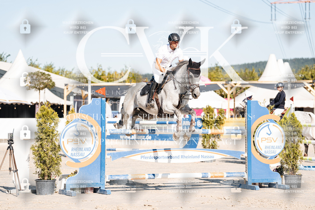 CK904415 | Turnierfotografie Pferdefotografie Trier Rheinland-Pfalz Pferdesport Reitsport Tierfotografie Sportfotografie Pferdevideo Pferdevideografie Equestrianvideography equestrianphotography  - Realisiert mit Pictrs.com