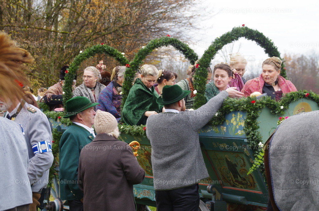 IMGP9459 | fotografiert von Axel PollmannLeonhardi Wallfahrt Benediktbeuern und Murnau, Fronleichnam, Fasching, Landschaft im Loisachtal und Benediktbeuern  - Realisiert mit Pictrs.com
